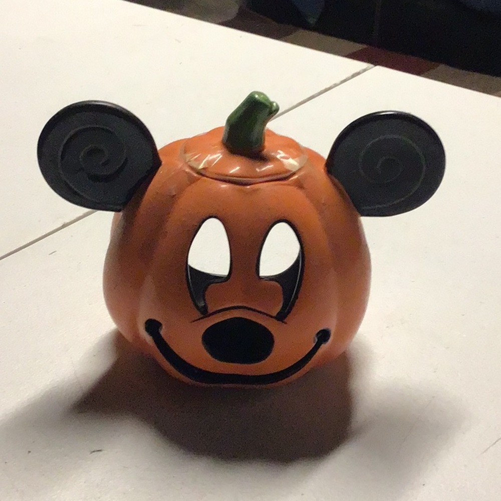 Disney park Mickey Mouse tea light candle holder